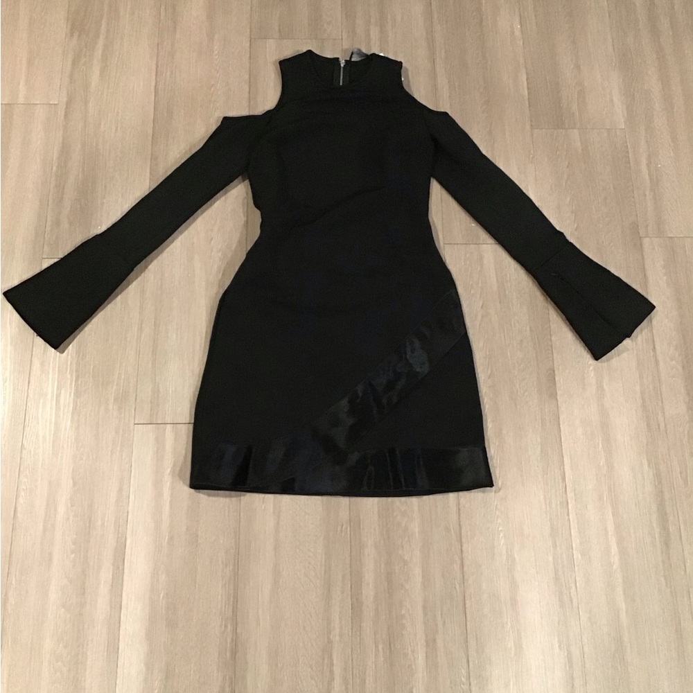NEW David Koma black dress size 6